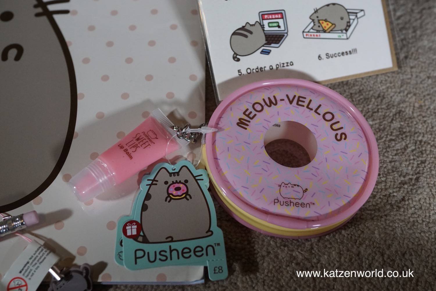 Worldwide Giveaway: Pusheen Goodies Part 2 - Katzenworld